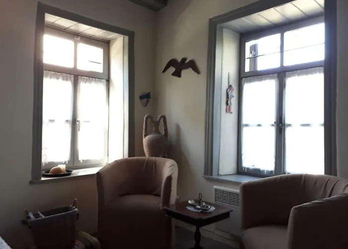 Сasa de vacaciones Charming Stone House *