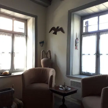 Ferienhaus Charming Stone House *